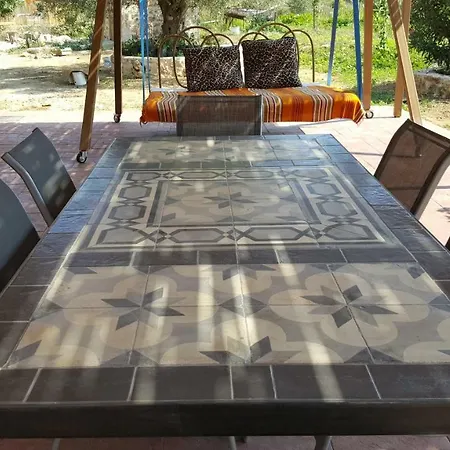 Casa Rossa Pesadha