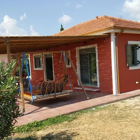 Casa Rossa Villa *