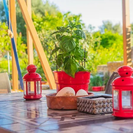 Casa Rossa * Pesádha