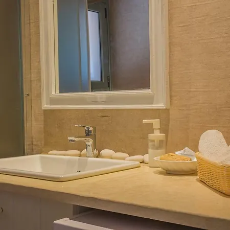 Casa Rossa * Pesádha